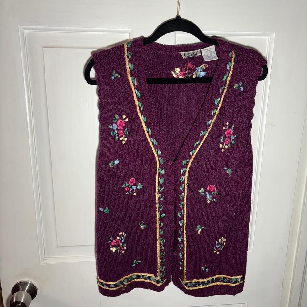 Capacity vest